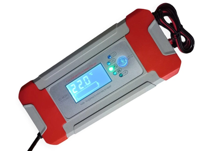 Зарядное устройство Fully Intelligent Pulse Repair Charger, 12–24V, 8A