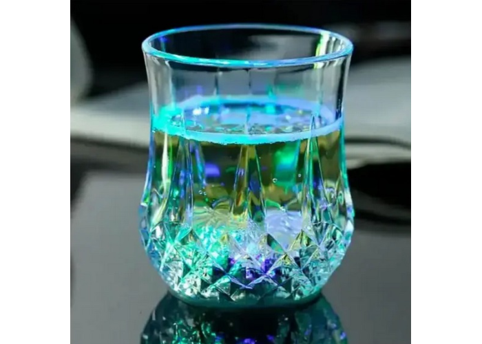 Стакан с LED подсветкой FLASH CUP 200 мл