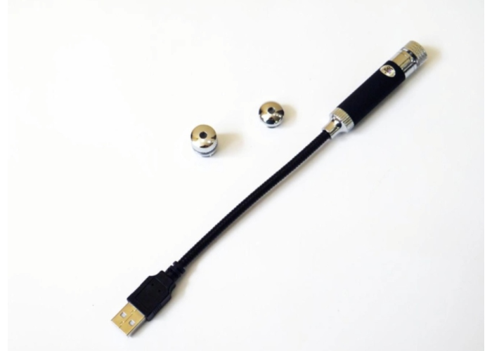Лазерная указка R-12 работающая от USB