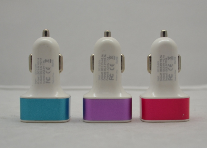 Автомобильная USB зарядка 3IN1