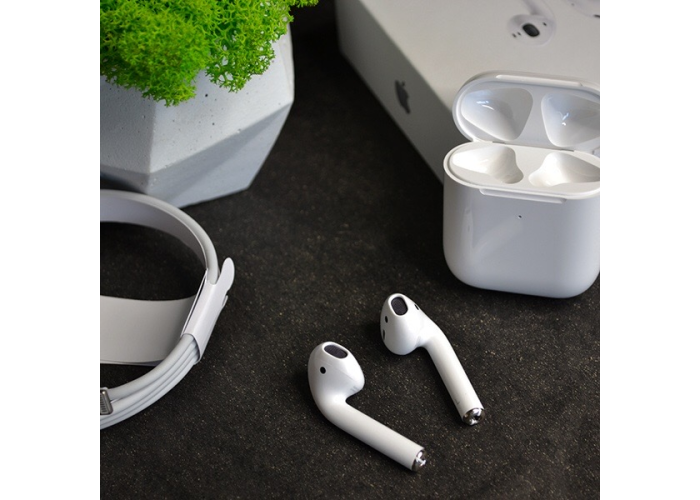 Навушники AirPods 2 with Wireless Charging Case 