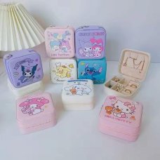 Детская шкатулка для украшения с мультгероями, 10*10*5 см